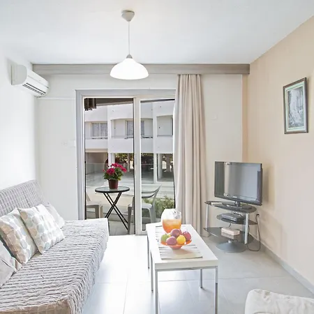 Appartement Helle Mit Balkon Agia Napa